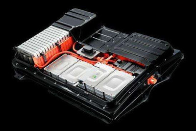 車企加速升級為動力電池行業帶來的機遇與挑戰